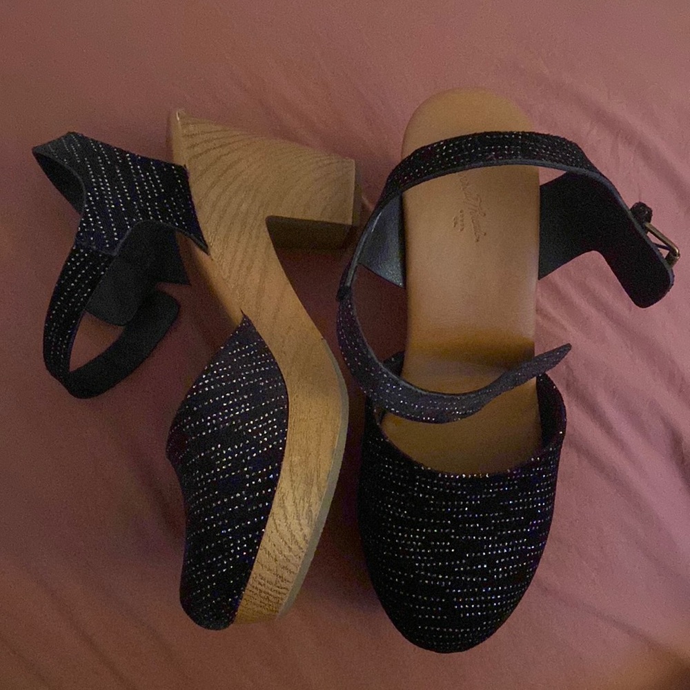 Target Universal Thread glitter velvet